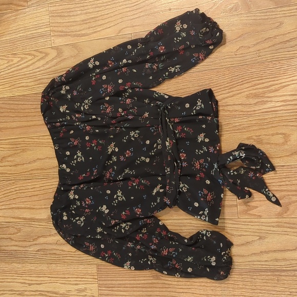 Sanctuary Dark Floral Wrap Blouse - Picture 2 of 4